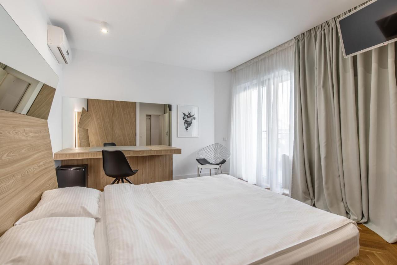 Aparthotel Blend Center 3*